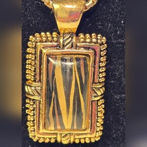 Gold-Tone Zebra Pattern Pendant and Necklace Set